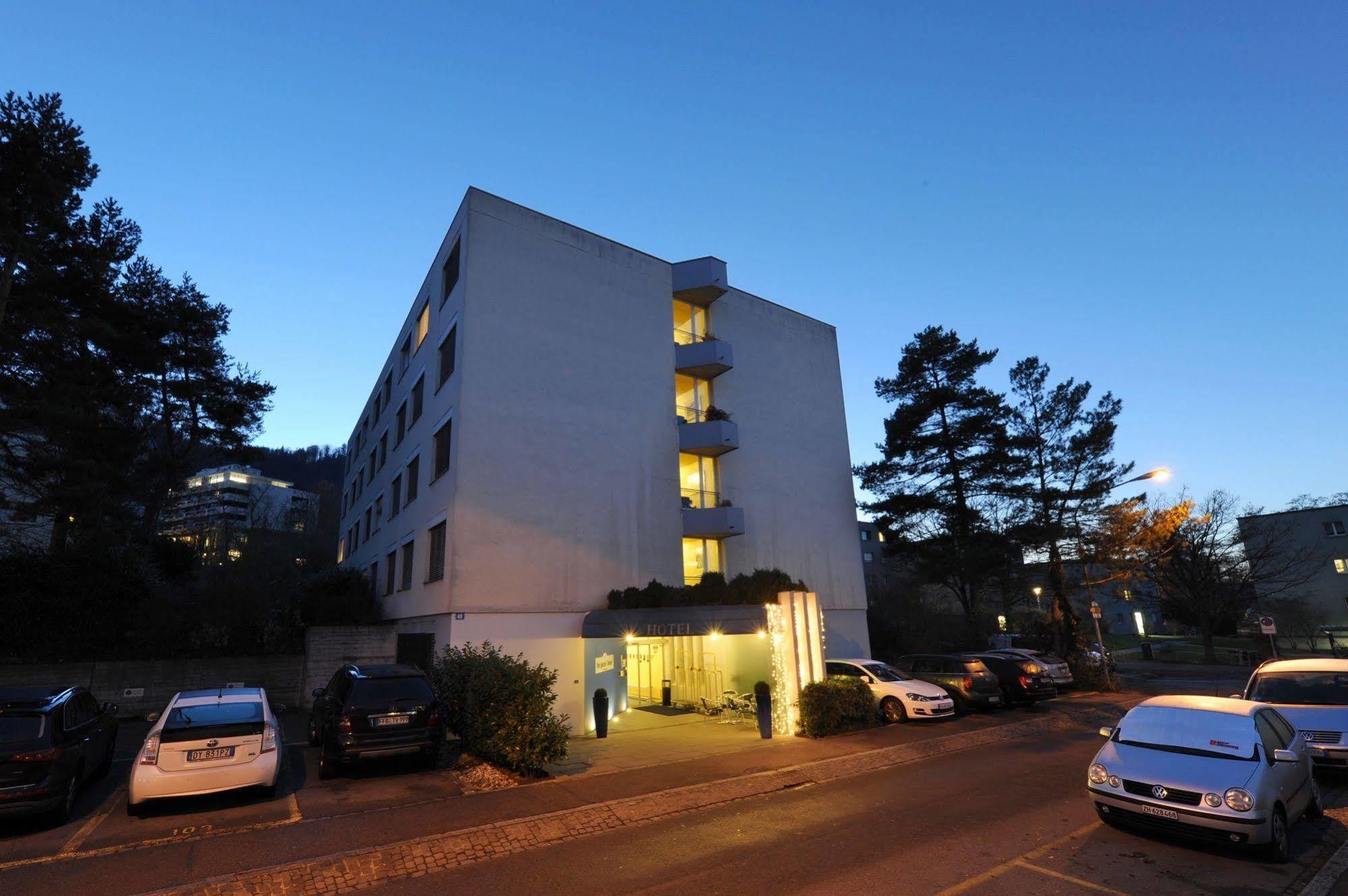 Hotel The Guests' House à Zurich Extérieur photo
